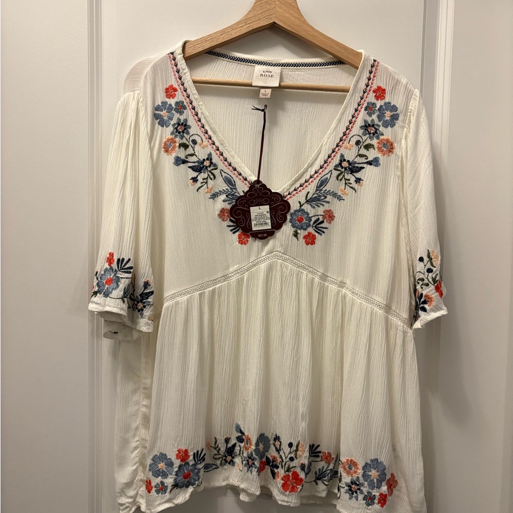 Knox Rose White Floral Embroidered Blouse - Picture 2 of 8